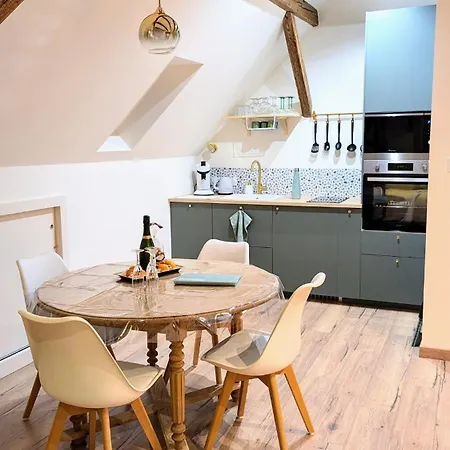 Le Refuge De L'ill - Cozy And Functional Διαμέρισμα *